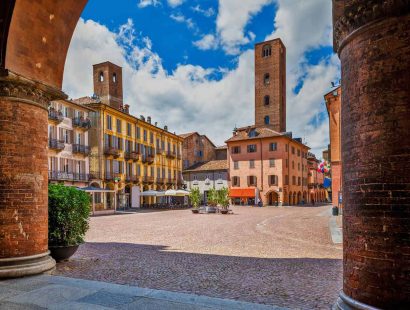 agenzia-coldwell-banker-alba-piazza-duomo